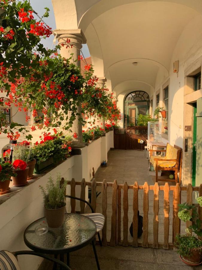 Foter Apartman Eger Exterior photo
